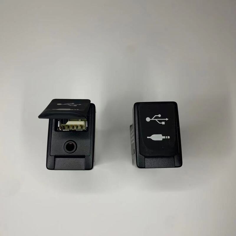 New Lc150 Prado USB Interface Switch Data Cable Socket Car Headphone Port