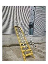 基坑斜梯 工地施工安全基坑斜钢梯 建筑基坑45度钢梯两侧扶手爬梯
