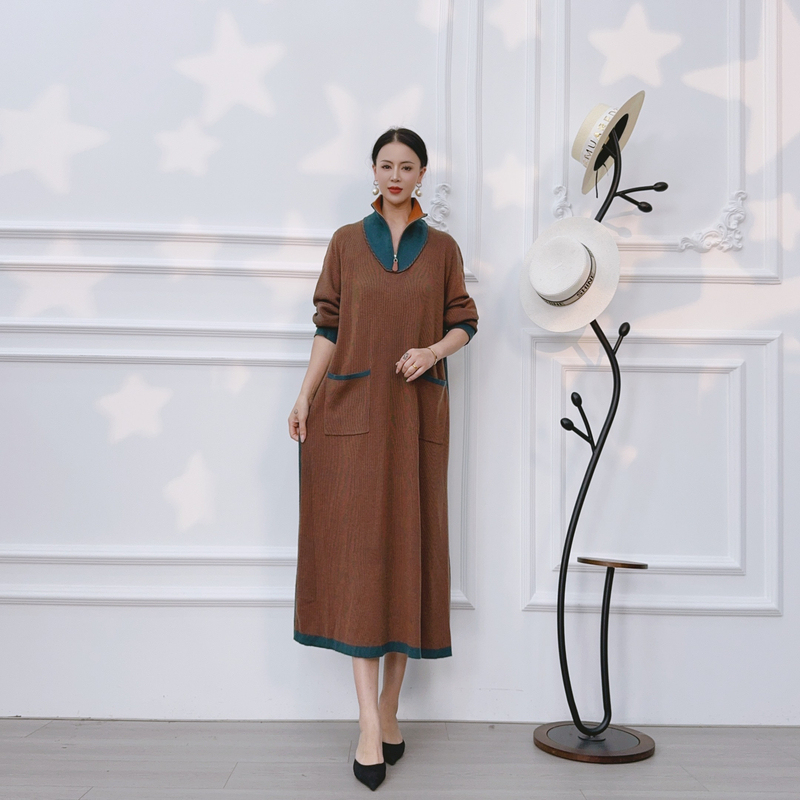 B348 Caramel Color with Lake Blue Mulberry Silk Wool Dress for Women, Loose Fit, Plus Size, Long Sleeves, Over-The-Knee Long Dress B348 Caramel Color with Lake Blue Mulberry Silk Wool Dress for Women, Loose Fit, Plus Size, Long Sleeves, Over-The-Knee Long Dress