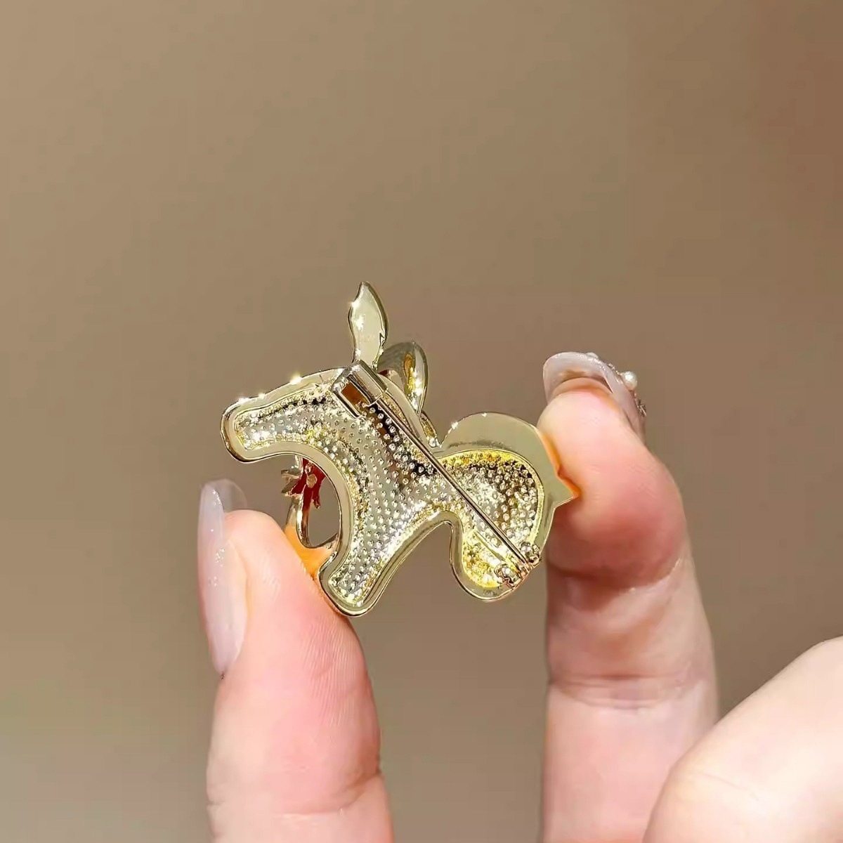 Outlet Brand Clearance Sale Discount Bargain Luxury Red Pony Coin Brooch Accessory