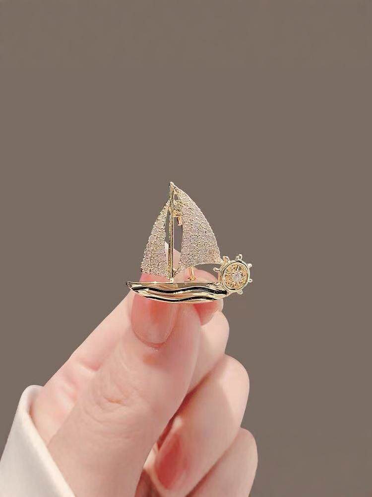 Outlet Brand Clearance Sale Discount Bargain Sailboat Smooth Sailing Brooch Versatile Accessory Exquisite and Fashionable