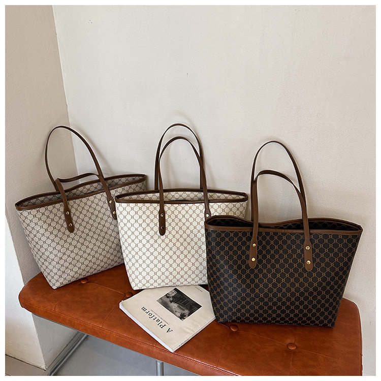 O1CN01O8kN7g2A4IasD7q3i !!2210404298149