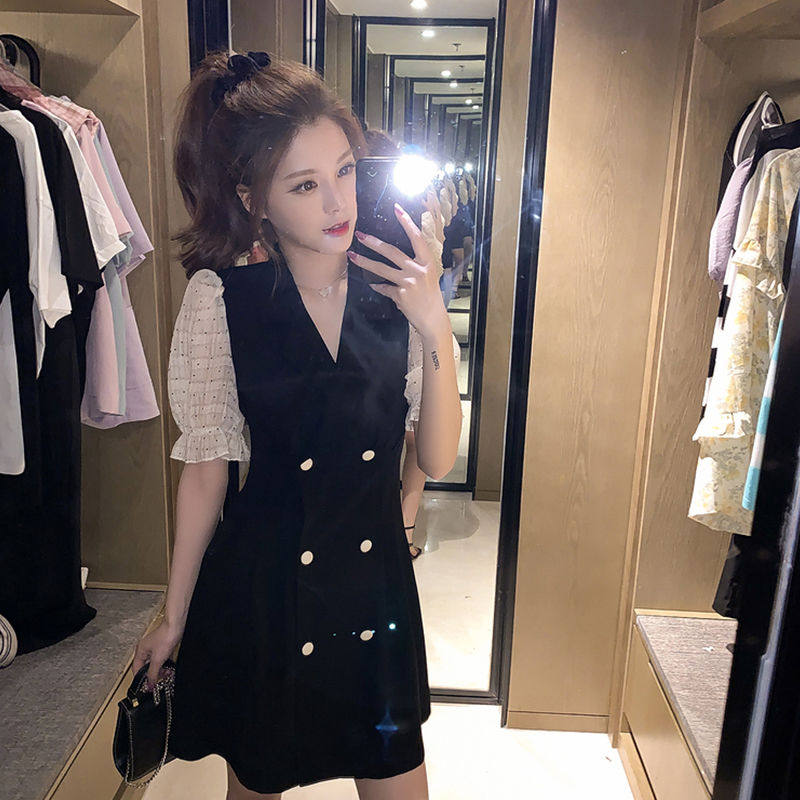 Splicing fake two Hepburn light cooked style dress women's summer new French niche waist slim black skirt