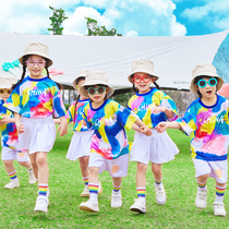 61 Children Cheerleaders perform Costume Kindergarten Group Dance Graduation Photos pour les élèves de lécole primaire