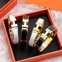 Bracelet titanium trendy steel letter H bracelet for women 51057 European and American fashionable bracelet model new stainless steel titanium steel jewelry factory