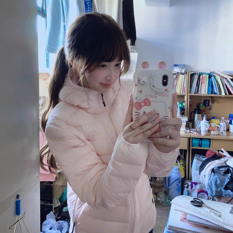 Women's down Jacket 2026 New Winter Short Style Pink Lightweight White Duck down Thickened Slimming Hooded Coat