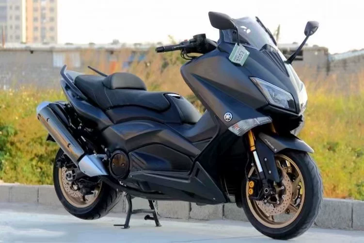 Импортированный BMW C650 Yamahahax530C Malayster State Binchang Travel Heavy Machine Footboard мотоцикл