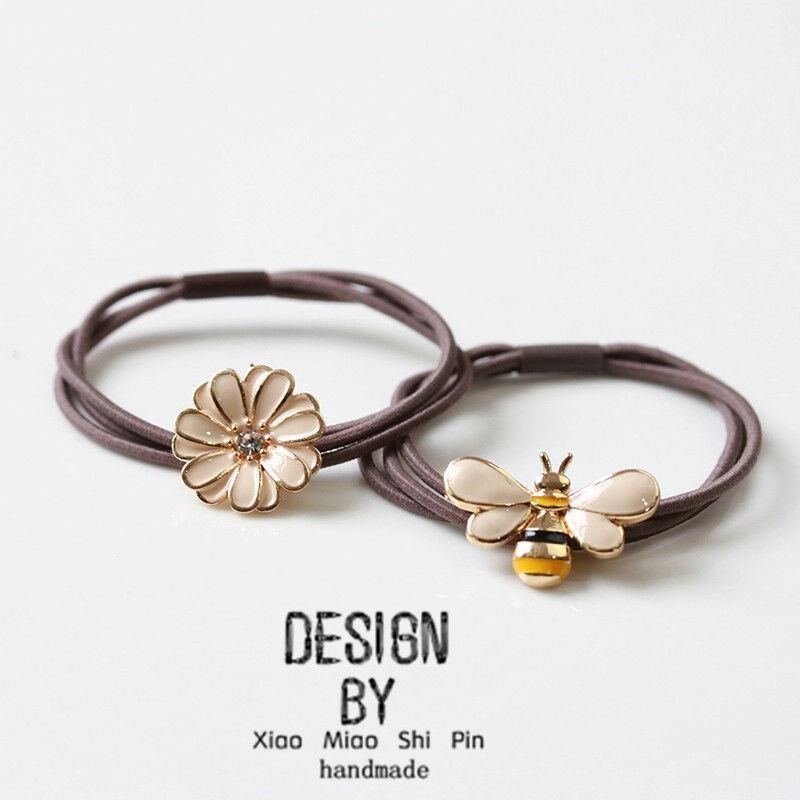 Net Red Korea Ins Wind Small Bee Flowers Metal Hair Circle Small Freshener Cute Brief Leather Fascia Mati Hair Ring