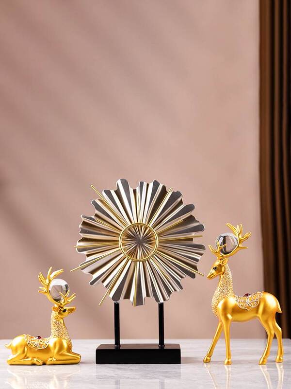 Deer Ornaments, Creative Home Decorations, Indoor Living Room, Wine Cabinet, Coffee Table, Tv Cabinet, Entrance Hall, Room Decoration and Furnishings Deer Ornaments, Creative Home Decorations, Indoor Living Room, Wine Cabinet, Coffee Table, Tv Cabinet, Entrance Hall, Room Decoration and Furnishings