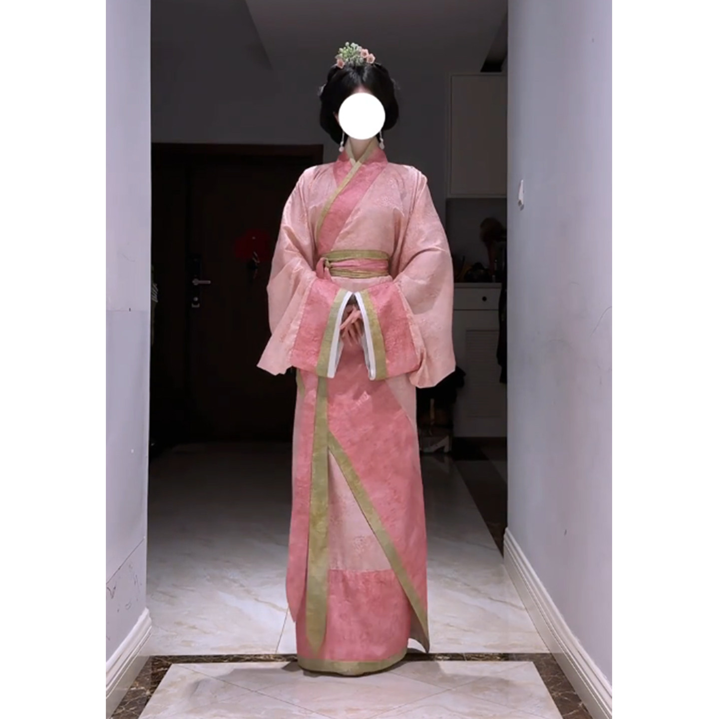 秦漢王朝の戦国時代の袈裟漢服、女性用古代風クロスカラー右向きピンク古代衣装、邯鄲歩行学習舞踊パフォーマンス衣装