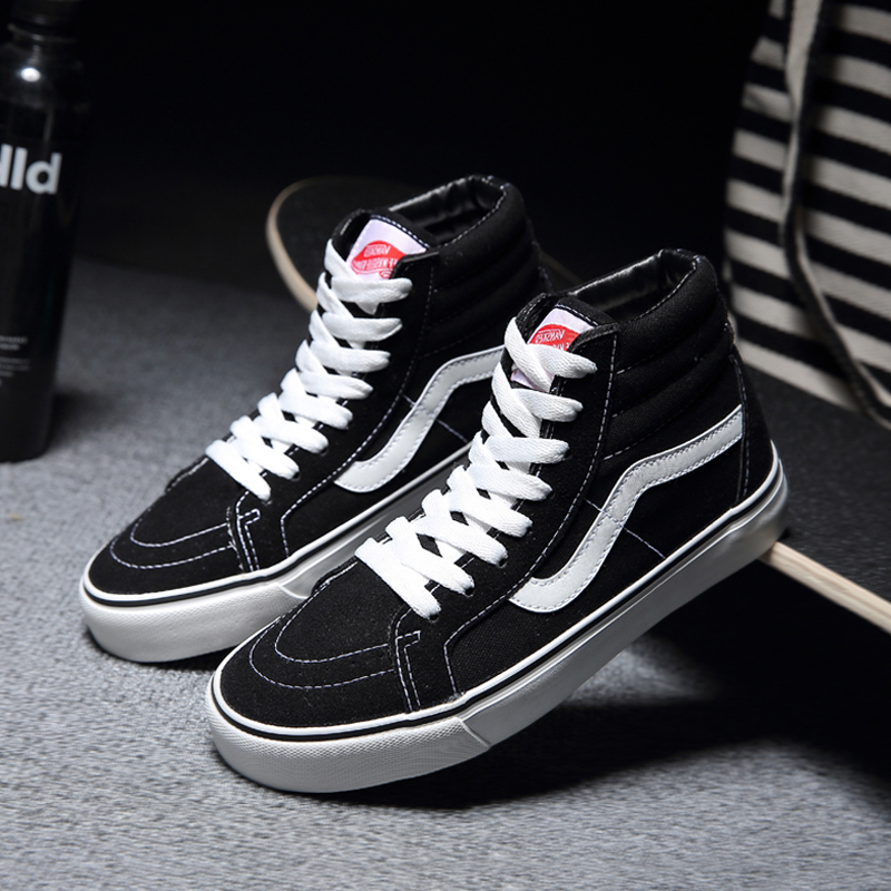2025 Autumn/Winter New High-Top Canvas Shoes for Men and Women, Korean Style Couple's Versatile Lace-Up Sneakers, Trendy Black High-Top Shoes