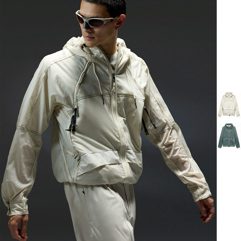 Oakley 26Ss Latitude Sheer Series Flowing Jacket Tiger on the Mountain Boutique Store Oakley 26Ss Latitude Sheer Series Flowing Jacket Tiger on the Mountain Boutique Store