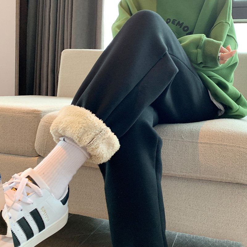 Lamb velvet sports pants women's thickening autumn and winter 2021 new pants plus velvet warm outer wear loose casual thick cotton pants