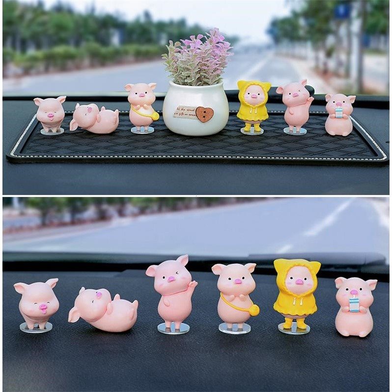 Car parts net red pig in the console decoration creative high-end cute car interior decoration of car interiors