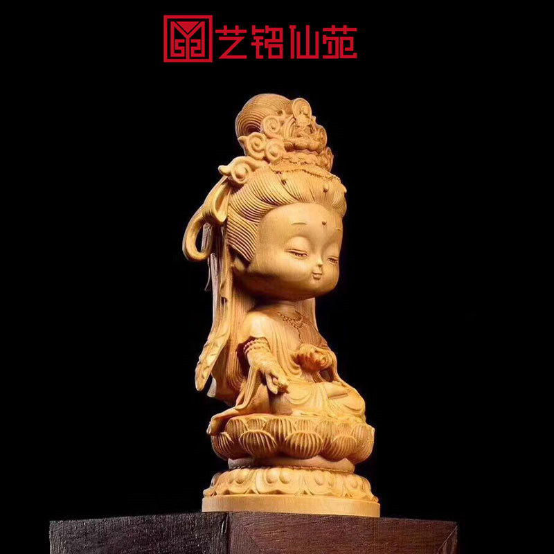 Avalokitesvara Bodhisattva wood carving ornaments cute version of Avalokitesvara