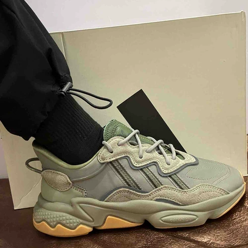 Adidas/Adidas Подлинная серия Clover ozweego Мужчины и женские антикварные износостойкие туфли Daddy EE6461