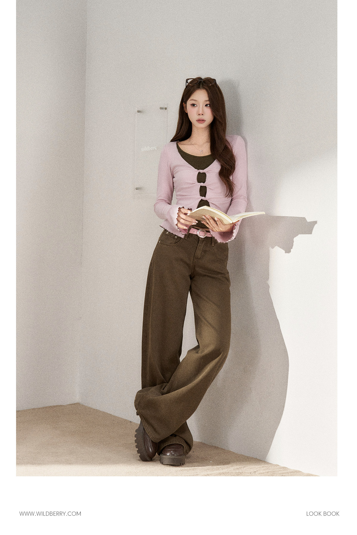 Wildberry Brown Wide-Leg Jeans