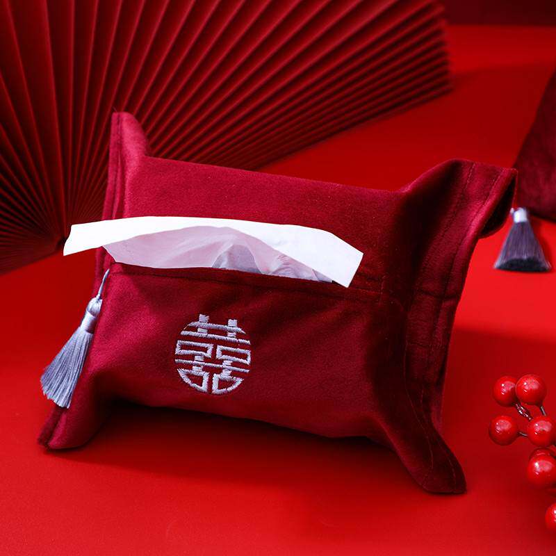 Chinese wedding paper towel set red velvet paper set fabric napkin paper box pumping tube living room bedroom wedding room decoration