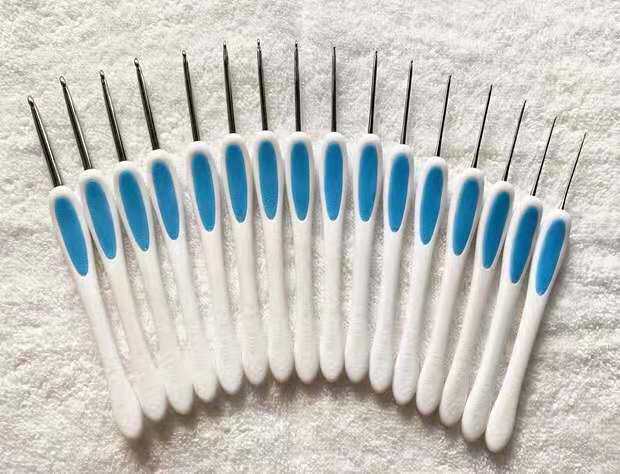 Shanghai gold landhook needle plastic handle white