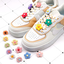 Cute Creative Cartoon Shoes Buckle Flowers Laces uppers Decorative Accessories Small Flower Sails Cloth Shoes Accessories Shoes Clips