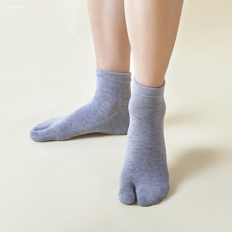 Split-Toe Socks, Cotton Two-Toe Socks, Japanese-Style Clogs Socks for Men and Women, Mid-Calf Socks, Anti-Bunion Short Socks
