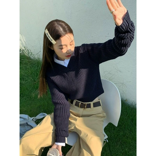 Короткий осенний ретро японский трикотажный свитер, V-образный вырез