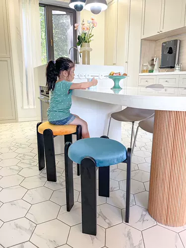 Мака -стул Домохозяйство маленькое круглый стул.