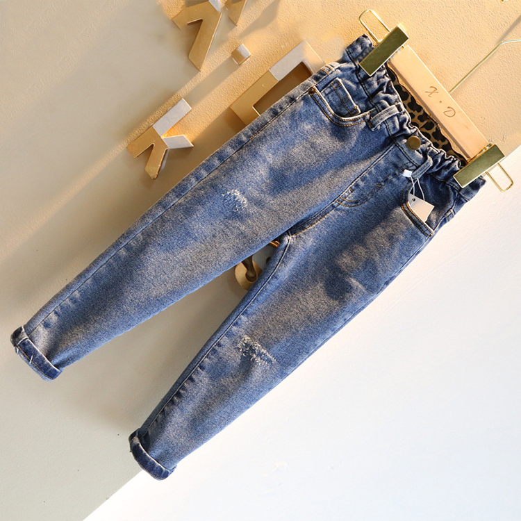 South Korea 2022 new children's clothing spring and autumn children girls break holes in jeans fashion baby foreign air fashion long pants tide-Taobao