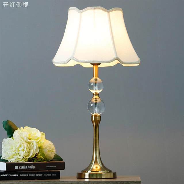 American-Style Imitation Copper Crystal Ceramic Soft Decoration Bedroom Bedside Table Lamp Modern Minimalist Living Room Home Cozy Bedside Lamp