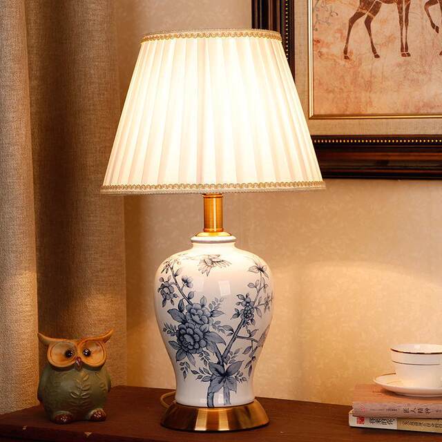 New Chinese-Style Ceramic Table Lamp, Chinese-Style Painted Blue and White Porcelain, Living Room, Study, Cozy Bedroom, Bedside Lamp, Decorative Table Lamp