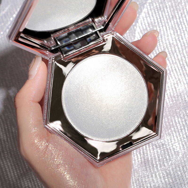 Diamond highlight powder cake milk fairy glitter powder mashed potatoes brighten and repair volume plate three-dimensional pearlescent Li Jiaqi recommends