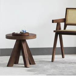 Minimalist Solid Wood Small Coffee Table Corner Table Italian Sofa Side Table Balcony Small Round Table Homestay Cafe Leisure Table