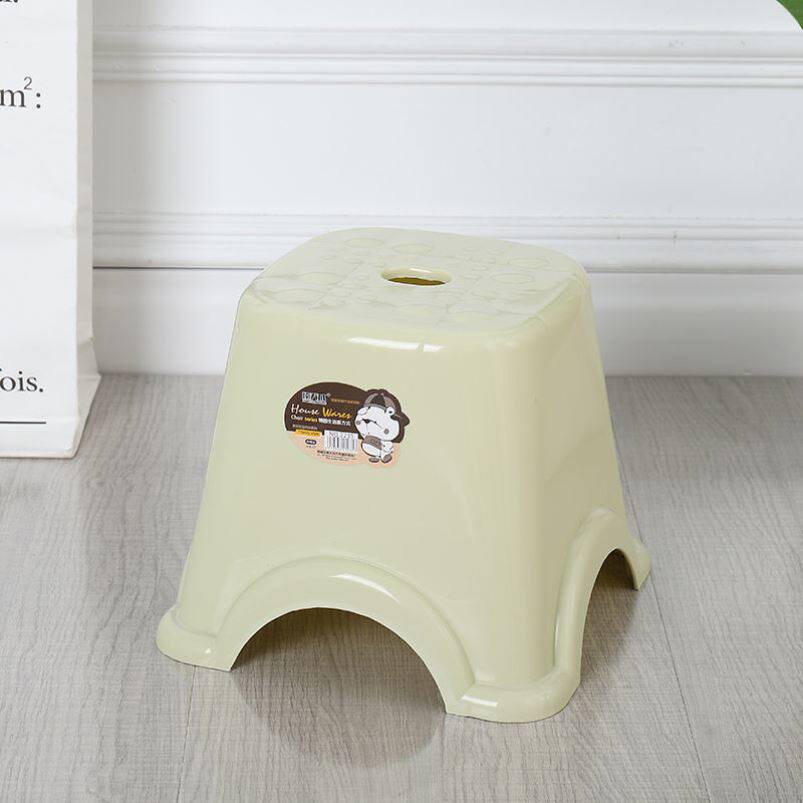 Thickened small stool children's plastic bench adult shoe changing stool non-slip baby bath stool stepping on foot rubber pedal