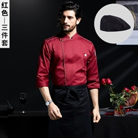 Красный лонгслив, черный фартук, берет