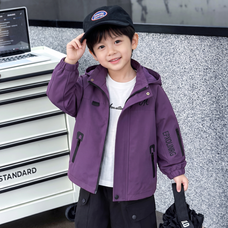 Boys' Autumn Jacket Stylish Hooded Windbreaker 2026 New Fashionable Children's Autumn Coat Boys' Autumn Jacket Stylish Hooded Windbreaker 2026 New Fashionable Children's Autumn Coat