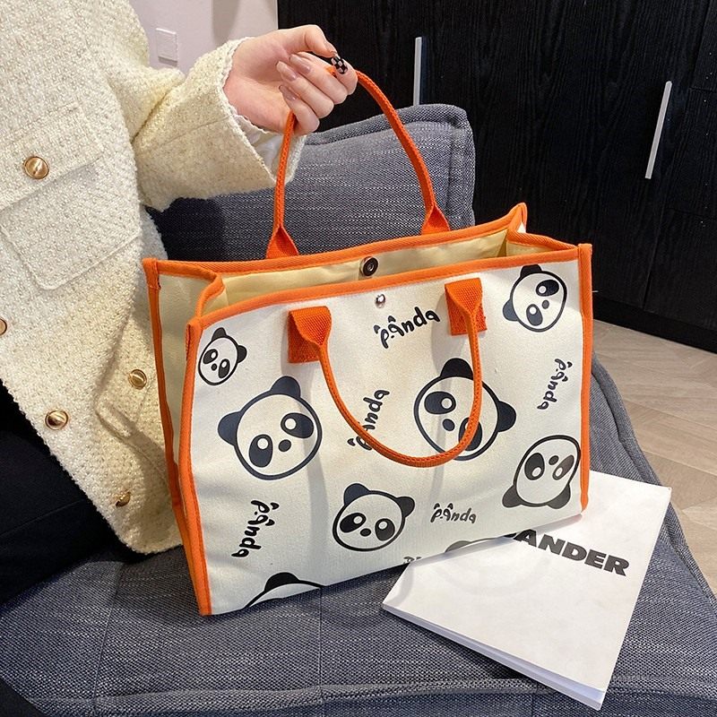 Japanese treasure mother with va going out bag fashion mother and baby bag canvas handbags out of light big capacity mommy bag