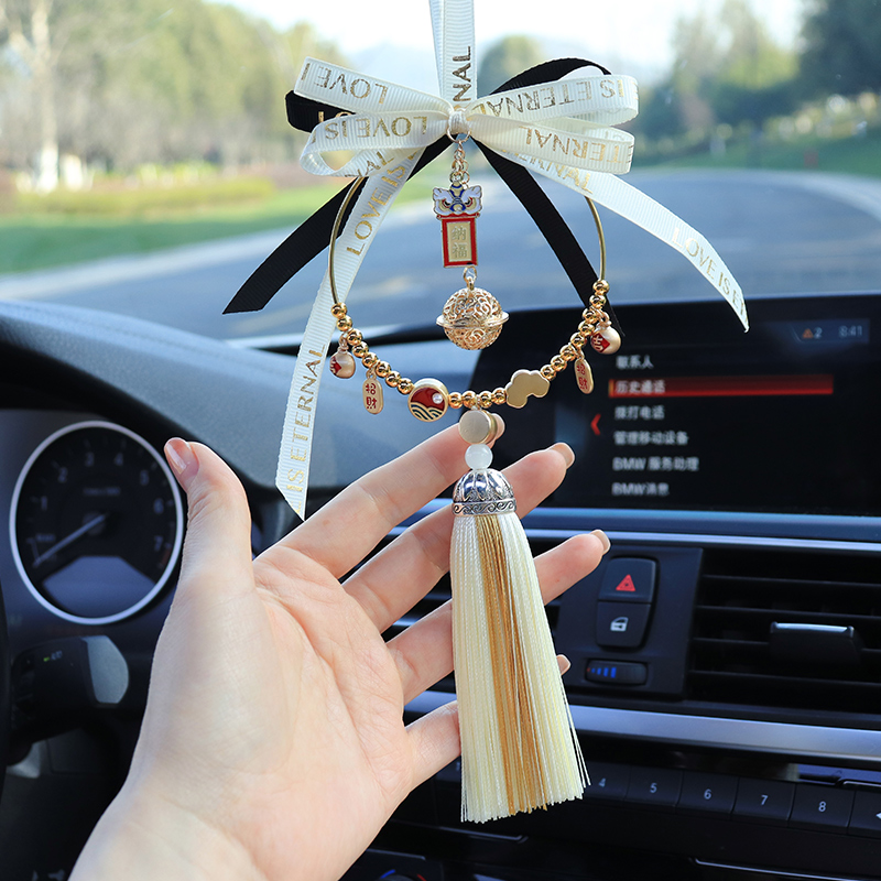 Car mount piece of security piece red goddess car mounted pine high-end car decoration mirror decoration