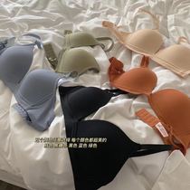 Factory direct Sandi triangle cup Uniqlo deep V gathered library No rim bra French sexy beauty back underwear women