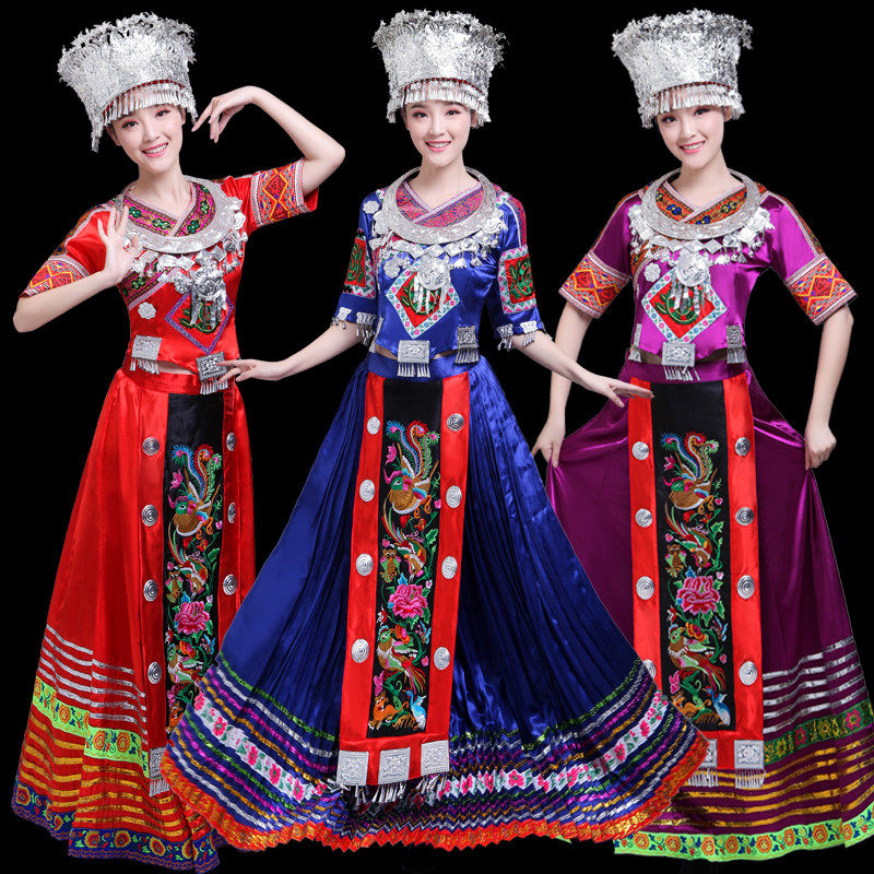 Новые костюмы Мяо, костюмы этнических меньшинств Юньнани, сценические костюмы Яо Чжуан, длинные юбки с вышивкой И