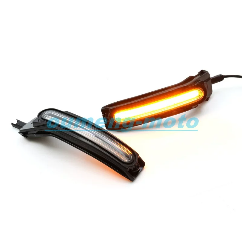 Suitable for BMW BMW motorcycle R1300GS Waterbird ADV front turn signal turning indicator light direction hand guard light