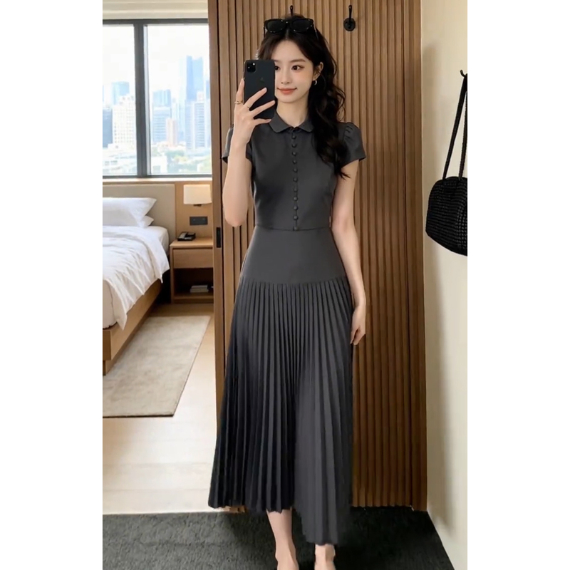 Beautiful French-Style Gray Dress for Women in Summer 2026, New Style, Very Pretty, Waist-Cinching, Slimming, Elegant Long Dress Beautiful French-Style Gray Dress for Women in Summer 2026, New Style, Very Pretty, Waist-Cinching, Slimming, Elegant Long Dress