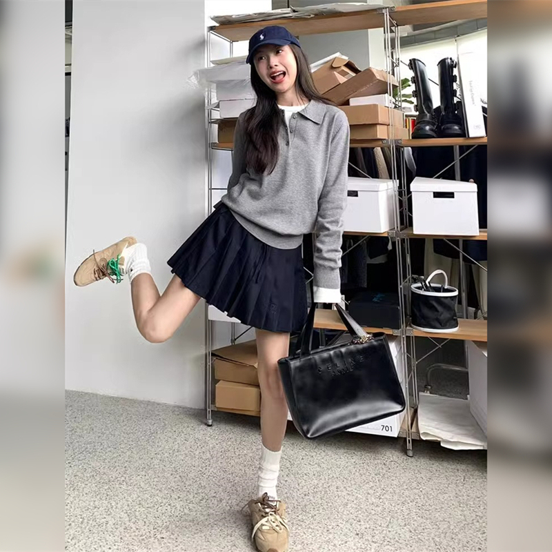 European Fashion Hot-Selling Gray Collared Knit Sweater for Women, Spring and Autumn Lazy Style Loose Sweater with Polo Collar Top