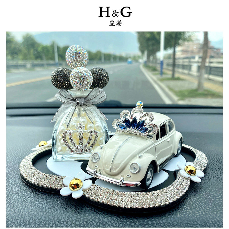 On-board pendulum upscale atmosphere goddess Car with accessories Creative inlaid drill on-board incense Perfume Accessories women