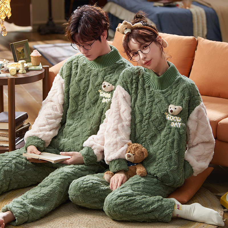 Women's winter pajamas women 2021 new fashion winter coral fleece padded plus velvet couples home clothing men