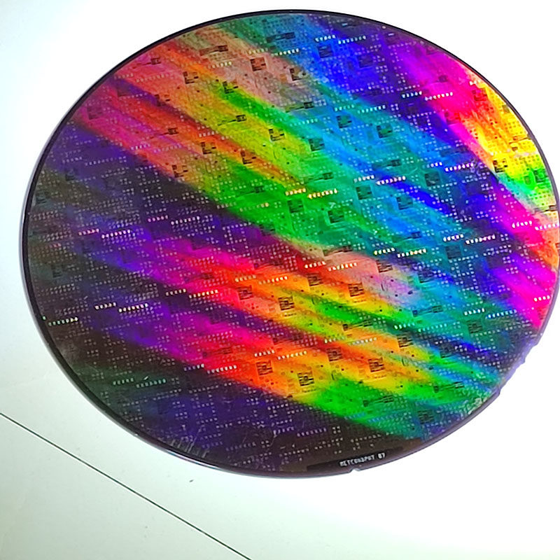 SMIC International CPU wafer wafer photomicrochip integrated circuit chip semiconductor silicon tablet teaching tablet