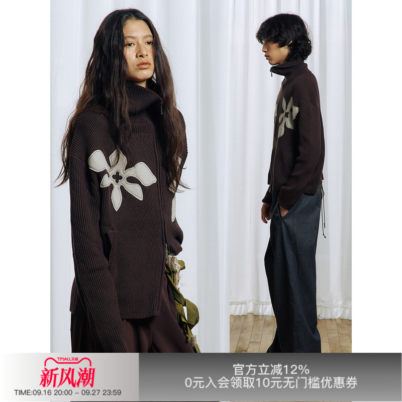 Apriority Aiyana's Everlasting Floral Applique High-Neck Diagonal Zipper Sweater Jacket Apriority Aiyana's Everlasting Floral Applique High-Neck Diagonal Zipper Sweater Jacket