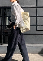 Лимонный свет желтый