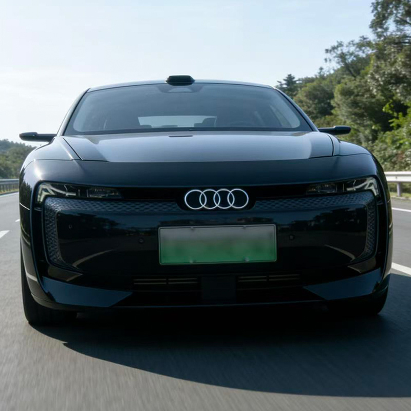 Suitable for Audi E5 Four-Ring Emblem Assembly, New Aftermarket Tail Emblem, Flat Fluorescent Black and White Personalized Grille Emblem Cover
