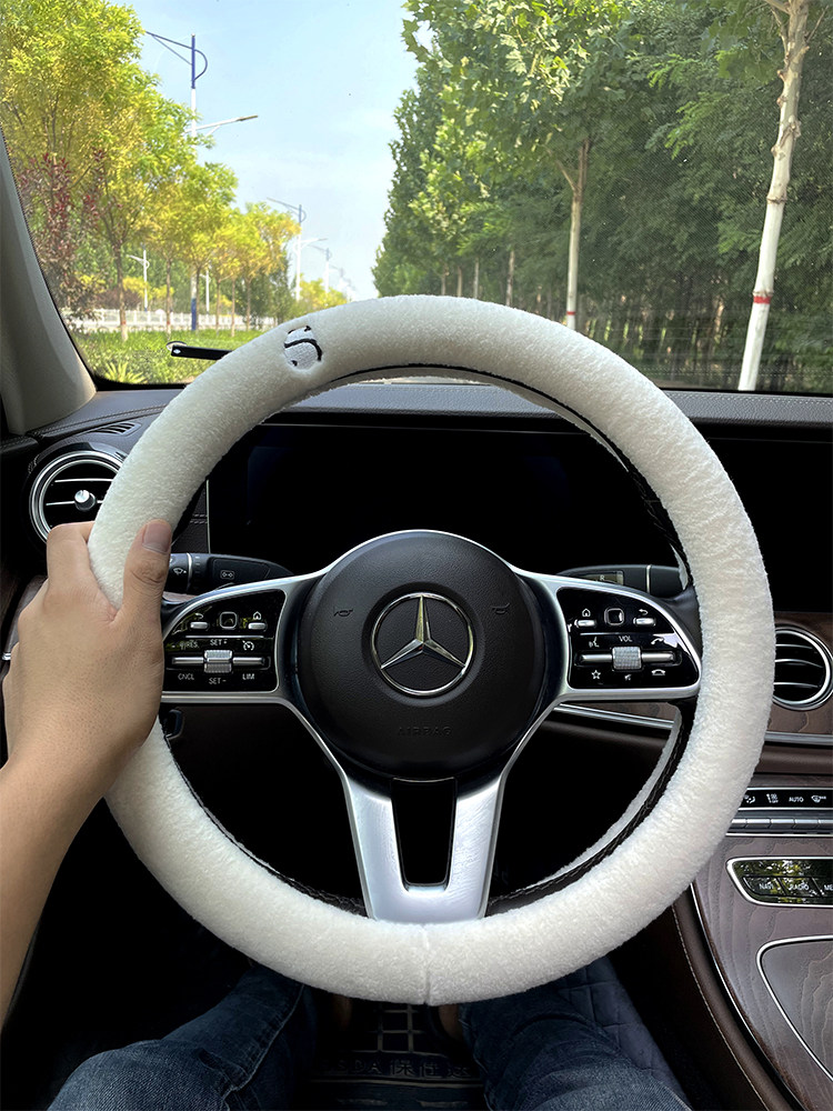 Winter Car Steering Wheel Cover Short Plush Warm Simple Embroidery Cute Non-Slip Unisex Handlebar Cover D-Shaped