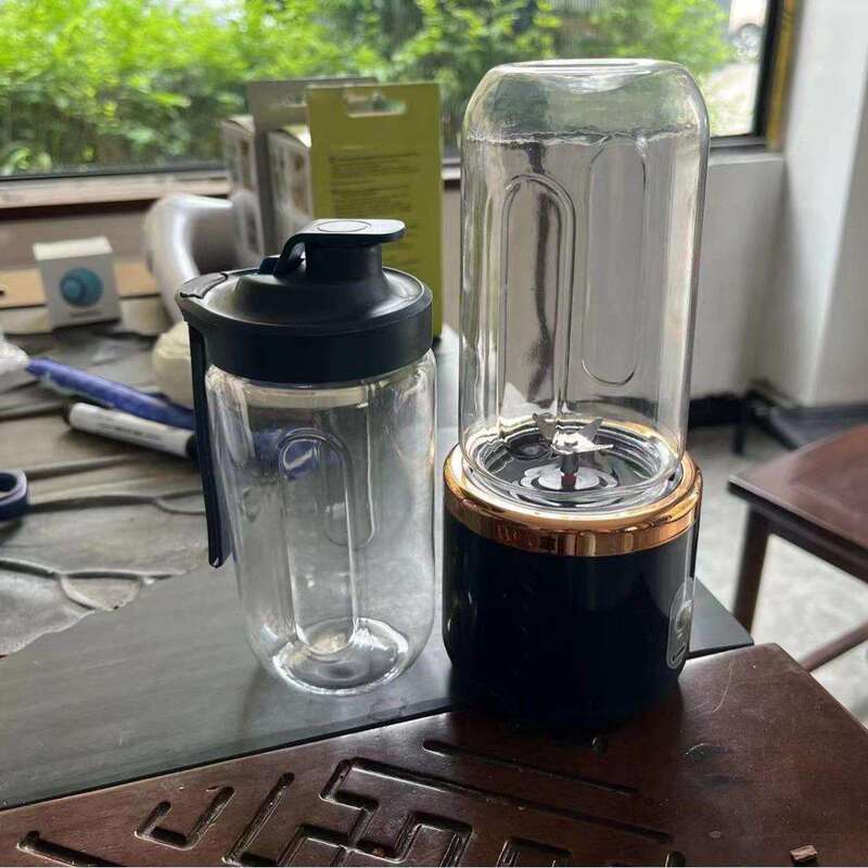 Cross-Border Portable Juicer with Charging Function, 247 Cups Capacity, Multifunctional Household Juice Blender Cross-Border Portable Juicer with Charging Function, 247 Cups Capacity, Multifunctional Household Juice Blender